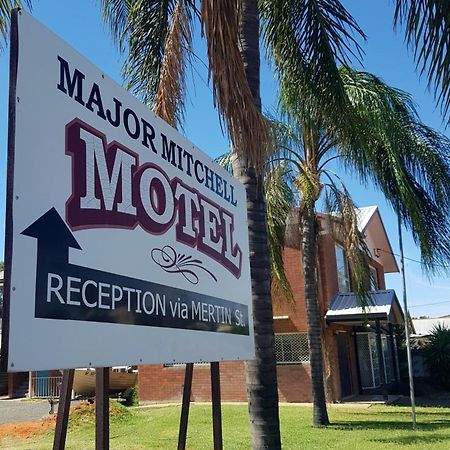 The Major Mitchell Motel Bourke Extérieur photo